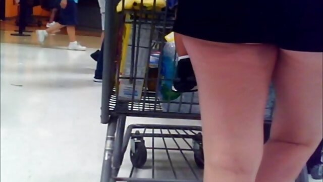 Fille russe se fait défoncer le cul. pornographie hd