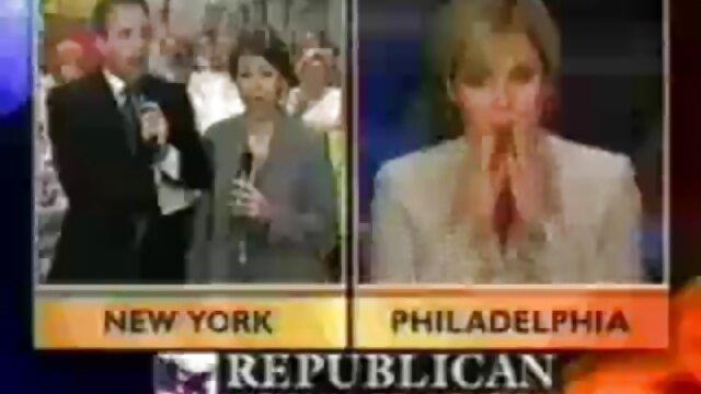 Latina à lunettes et culotte porno gratis recente est payée pour de l'argent.