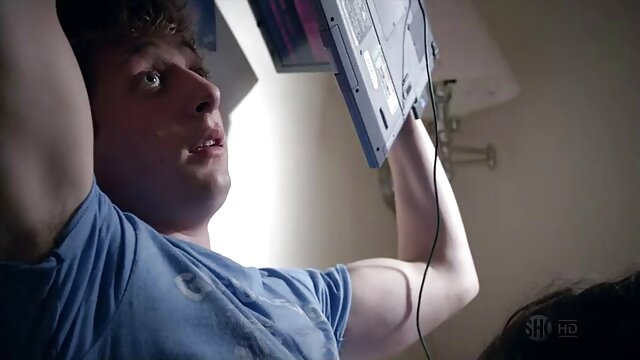 Virgin doigt tu kiff hd se masturbe.