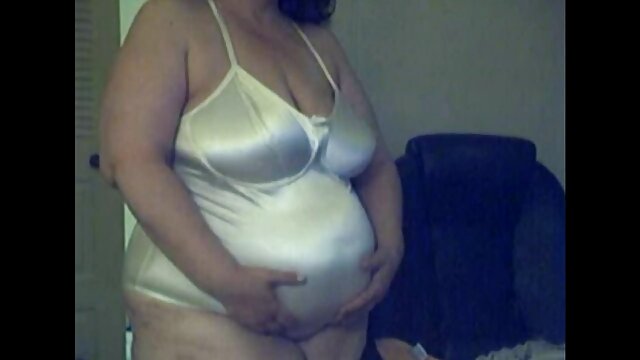 J'ai pu baiser pornohd gratuit toutes les filles étudiantes dans le dortoir.