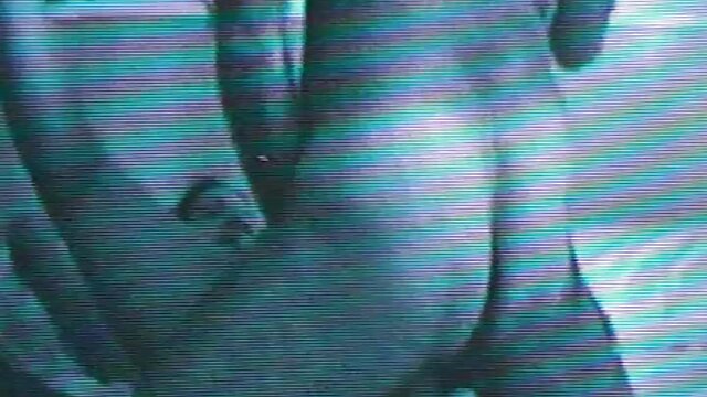 La femme trompe son mari filme lorno gratis avec un jeune étalon.