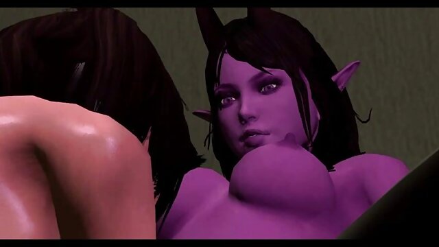 Un étudiant baise avec un videos porno hd gratuit camarade de classe.