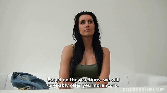 Les lesbiennes lèchent tu kif hd les trous.