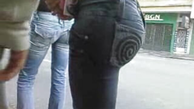 Cette chèvre est comme une jeune vigne. site pornographique hd