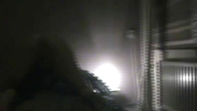 Les filles du collège sucent film sex gratuit hd à la caméra.