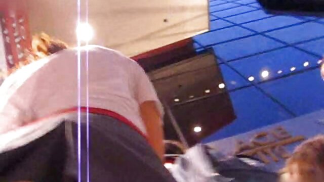 Master class de Nina sur la video hd sexe gratuit masturbation.