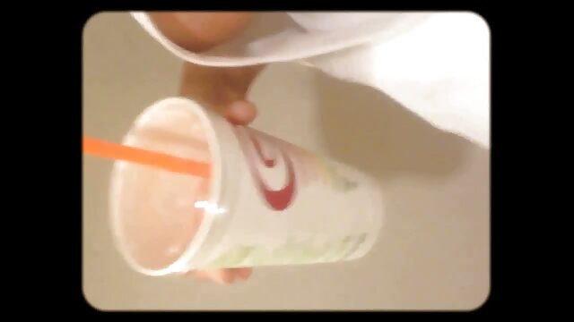 Une mystérieuse fille asiatique masquée video sexe hd gratuit baise son petit ami.