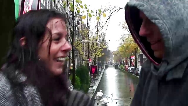 Alfach baise une hd porn gratuit blonde russe.